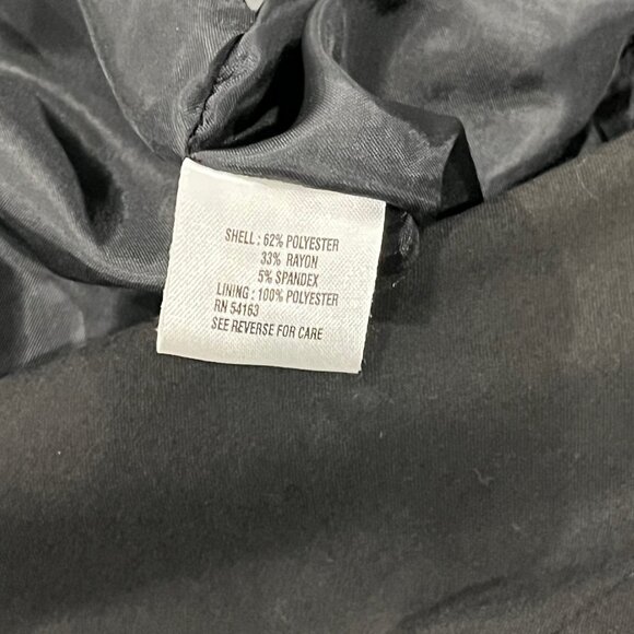 Calvin Klein, Little black dress. - Picture 5 of 5